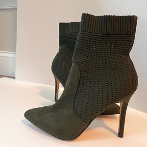 “Knat” Catherine by Catherine Malandrino olive green boot size 8.5